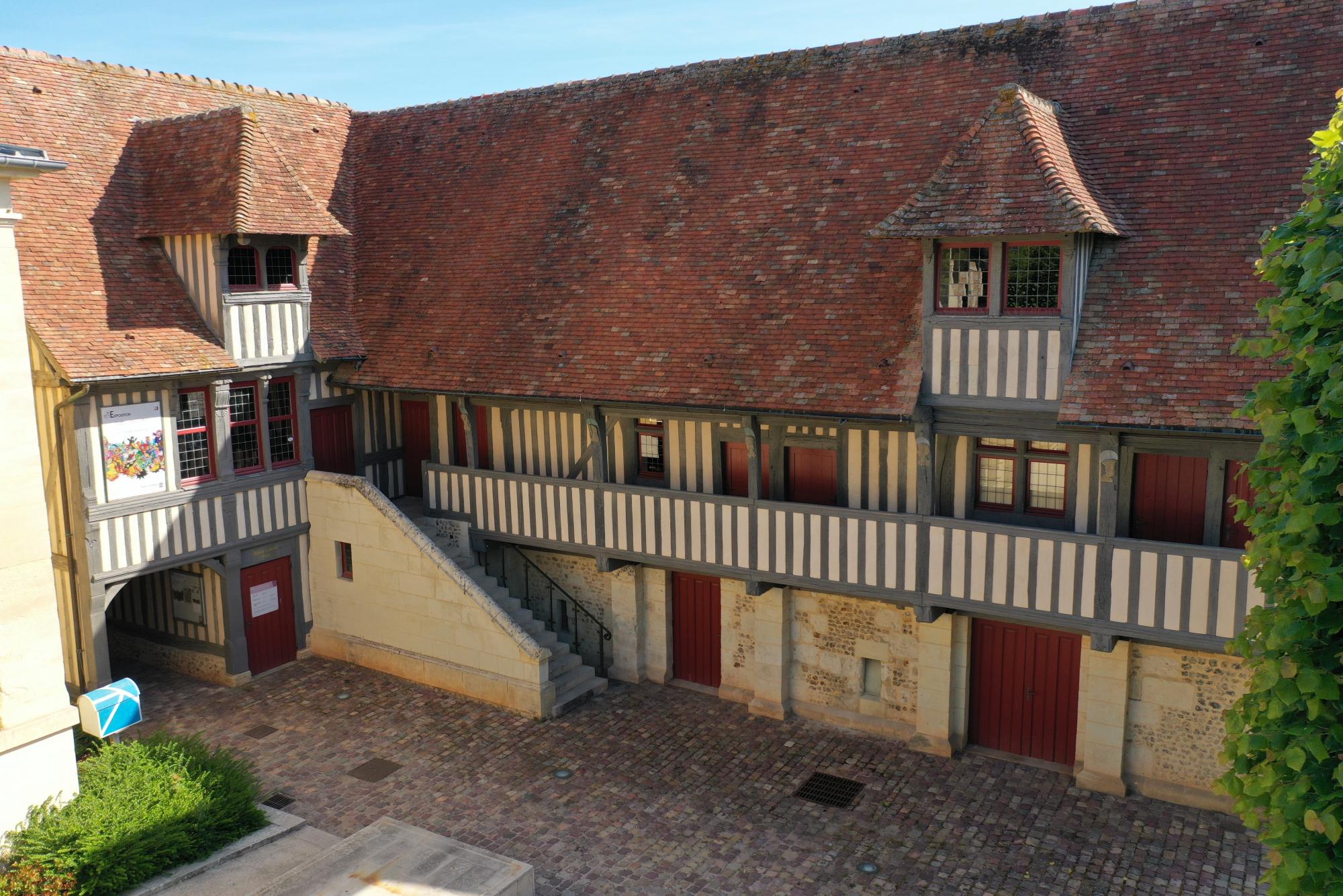 Les Dominicaines, Espace culturel et Artothèque